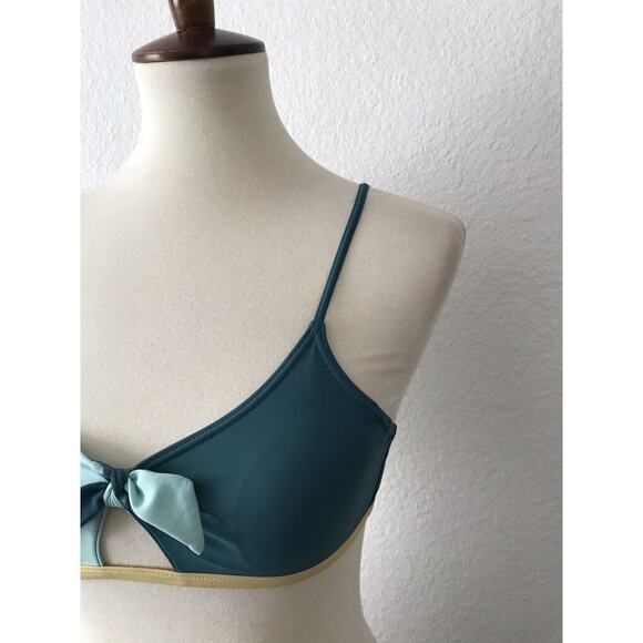 Byrds of Paradise Swim Color Block Triangle Bikini Top Swimwear - Picture 4 of 8